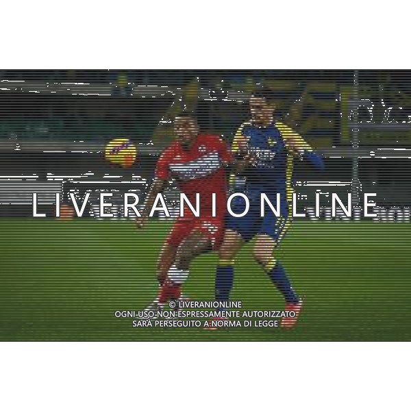 GriffoniE/LMedia - Hellas Verona FC vs ACF Fiorentina - italian soccer Serie A match 2021/2022 22 December 2021 - Marcantonio Bentegodi stadium, Verona, Italy Photo showing: Fiorentina\'s Igor in action against Verona\'s Kevin Lasagna @GriffoniE/LMedia/AGENZIA ALDO LIVERANI SAS