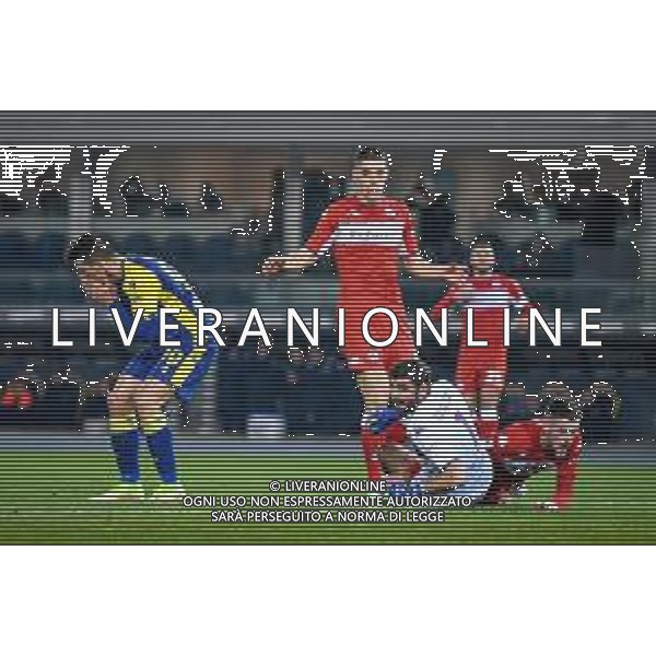 GriffoniE/LMedia - Hellas Verona FC vs ACF Fiorentina - italian soccer Serie A match 2021/2022 22 December 2021 - Marcantonio Bentegodi stadium, Verona, Italy Photo showing: Verona\'s Giovanni Simeoni reacts after missing a goal @GriffoniE/LMedia/AGENZIA ALDO LIVERANI SAS