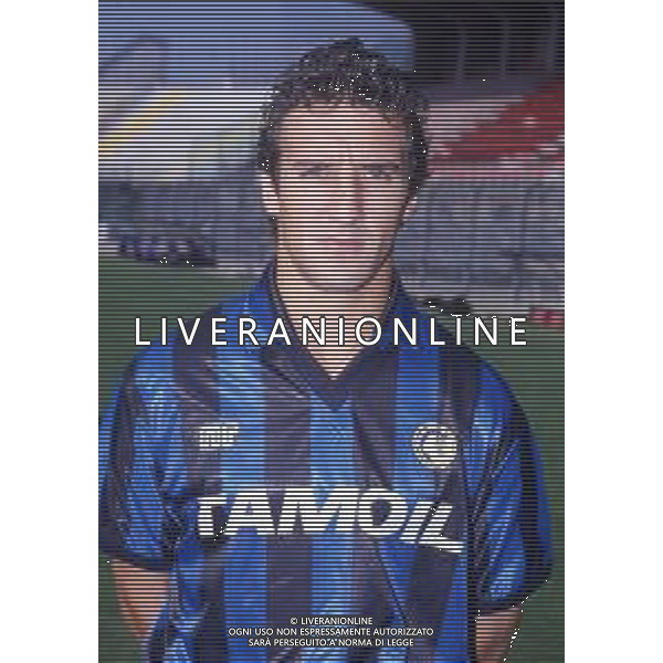 RETROSPETTIVA ROBERTO BORDIN CALCIATORE NELLA FOTO ROBERTO BORDIN CON LA MAGLIA DELL\'ATALANTA CALCIO NELL\'ANNO 1990-1991 AG ALDO LIVERANI SAS
