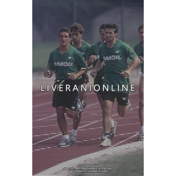 RETROSPETTIVA ROBERTO BORDIN CALCIATORE NELLA FOTO ROBERTO BORDIN CON LA MAGLIA DELL\'ATALANTA CALCIO NELL\'ANNO 1990-1991CON LUIGINO PASCIULLO AG ALDO LIVERANI SAS