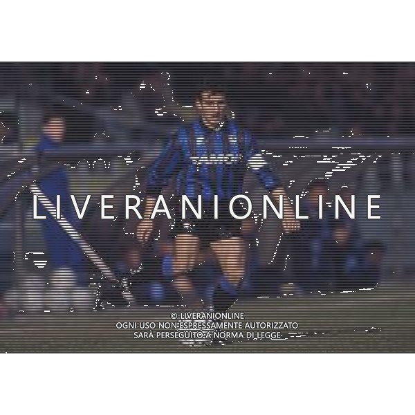 RETROSPETTIVA ROBERTO BORDIN CALCIATORE NELLA FOTO ROBERTO BORDIN CON LA MAGLIA DELL\'ATALANTA CALCIO NELL\'ANNO 1991-1992 AG ALDO LIVERANI SAS