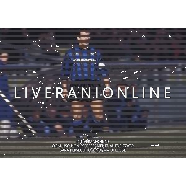 RETROSPETTIVA ROBERTO BORDIN CALCIATORE NELLA FOTO ROBERTO BORDIN CON LA MAGLIA DELL\'ATALANTA CALCIO NELL\'ANNO 1991-1992 AG ALDO LIVERANI SAS