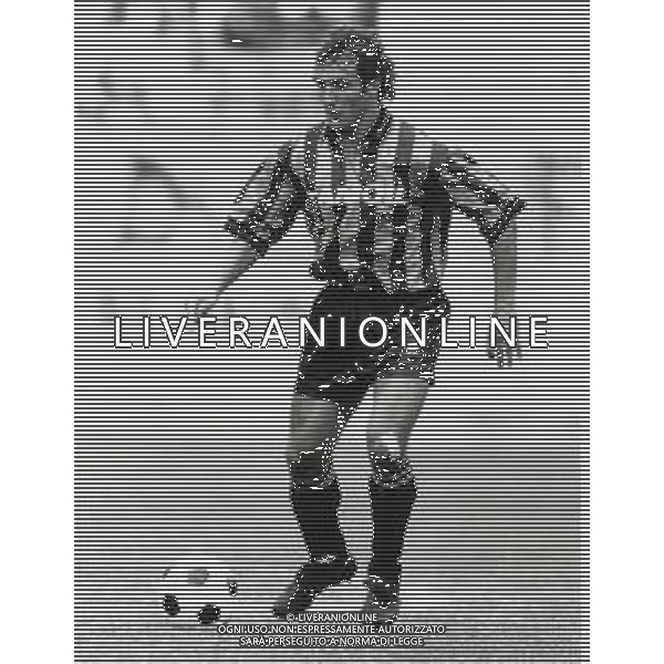 RETROSPETTIVA ROBERTO BORDIN CALCIATORE NELLA FOTO ROBERTO BORDIN CON LA MAGLIA DELL\'ATALANTA CALCIO AG ALDO LIVERANI SAS