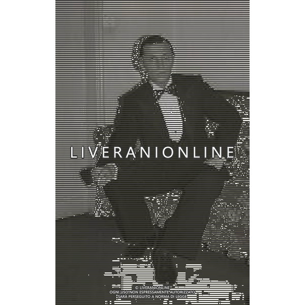 RETROSPETTIVA UMBERTO ORSINI ATTORE NELLA FOTO UMBERTO ORSINI A MILANO NELL\'ANNO 1979 AG ALDO LIVERANI SAS 