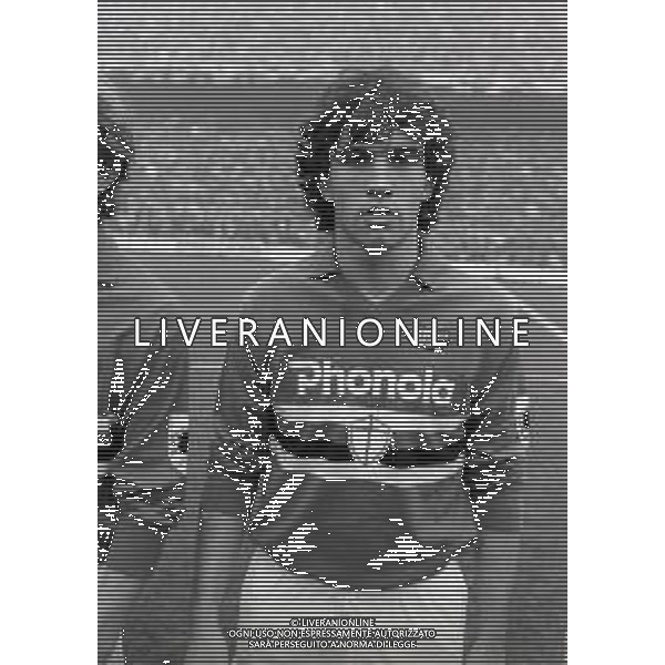 RETROSPETTIVA LUCA PELLEGRINI CALCIATORE NELLA FOTO LUCA PELLEGRINI CON LA MAGLIA DELLA SAMPDORIA CALCIO NELL\'ANNO 1984-1985 AG ALDO LIVERANI SAS