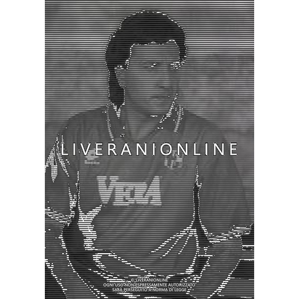 RETROSPETTIVA MAURO SANDREANI ALLENATORE PADOVA CALCIO NELLA FOTO MAURO SANDREANI ALLENATORE PADOVA CALCIO NELL\'ANNO 1993-1994 AG ALDO LIVERANI SAS