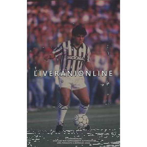 RETROSPETTIVA HUGO MARADONA CALCIATORE NELLA FOTO HUGO MARADONA CON LA MAGLIA DELL\'ASCOLI CALCIO AG ALDO LIVERANI SAS