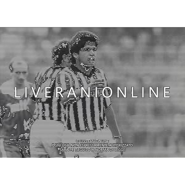 RETROSPETTIVA HUGO MARADONA CALCIATORE NELLA FOTO HUGO MARADONA CON LA MAGLIA DELL\'ASCOLI CALCIO AG ALDO LIVERANI SAS