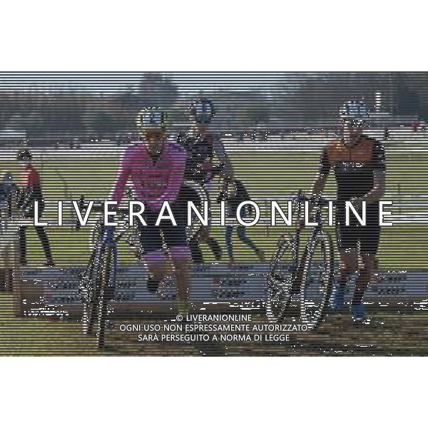 Ag. Aldo Liverani s.a.s./Massimo Landucci Ferentino 30/12/2021 Giro d\'Italia ciclocross, tappa di Ferentino Nella foto Cristian Cominelli, Antonio Folcarelli e Ettore Loconsolo ©Massimo Landucci/AGENZIA ALDO LIVERANI SAS