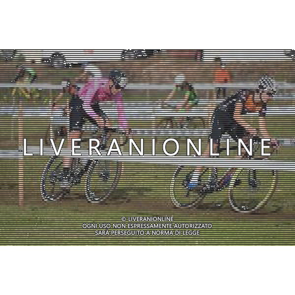 Ag. Aldo Liverani s.a.s./Massimo Landucci Ferentino 30/12/2021 Giro d\'Italia ciclocross, tappa di Ferentino Nella foto Simone Vari (32), Ivan Carrer (34), ©Massimo Landucci/AGENZIA ALDO LIVERANI SAS