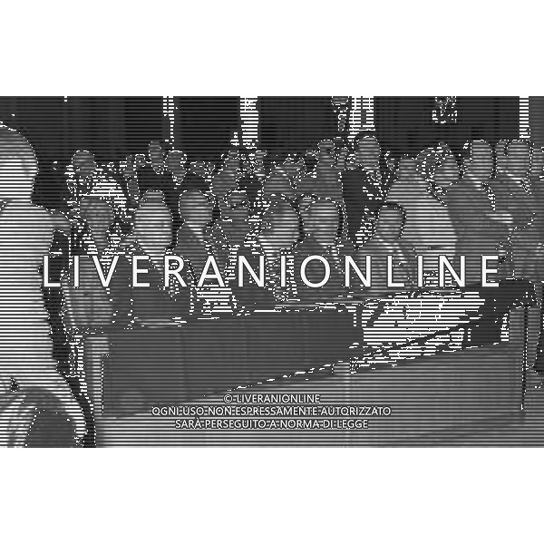MILANO 03/05/1975 - FUNERALI di SERGIO RAMELLI, aggredito il 13 Aprile da militanti dell\'ultra sinistra che lo colpirono alla testa con chiavii inglesi e sbarre di ferro. NELLA FOTO FRANCO SERVELLO E GIORGIO ALMIRANTE IN CHIESA ©Archivio Giovanni Liverani/AG. ALDO LIVERANI SAS