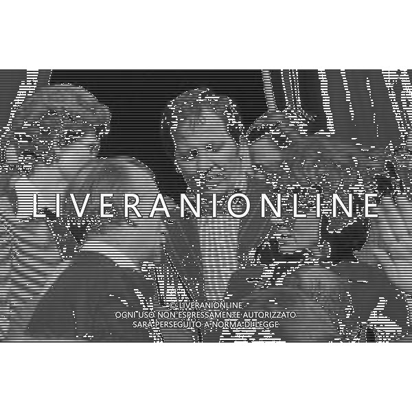 MILANO 03/05/1975 - FUNERALI di SERGIO RAMELLI, aggredito il 13 Aprile da militanti dell\'ultra sinistra che lo colpirono alla testa con chiavii inglesi e sbarre di ferro. NELLA FOTO LA MADRE ANITA CON GIORGIO ALMIRANTE ©Archivio Giovanni Liverani/AG. ALDO LIVERANI SAS