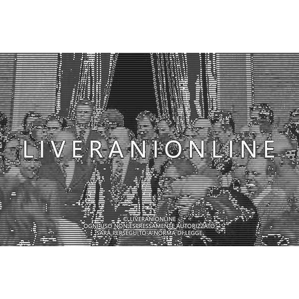 MILANO 03/05/1975 - FUNERALI di SERGIO RAMELLI, aggredito il 13 Aprile da militanti dell\'ultra sinistra che lo colpirono alla testa con chiavii inglesi e sbarre di ferro. NELLA FOTO LA MADRE ANITA CON GIORGIO ALMIRANTE E FRANCO SERVELLO ©Archivio Giovanni Liverani/AG. ALDO LIVERANI SAS