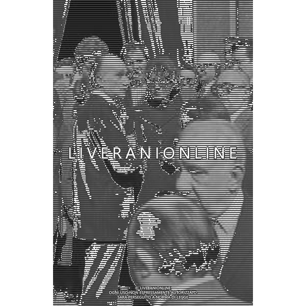 MILANO 03/05/1975 - FUNERALI di SERGIO RAMELLI, aggredito il 13 Aprile da militanti dell\'ultra sinistra che lo colpirono alla testa con chiavii inglesi e sbarre di ferro. NELLA FOTO LA MADRE ANITA CON GIORGIO ALMIRANTE ©Archivio Giovanni Liverani/AG. ALDO LIVERANI SAS