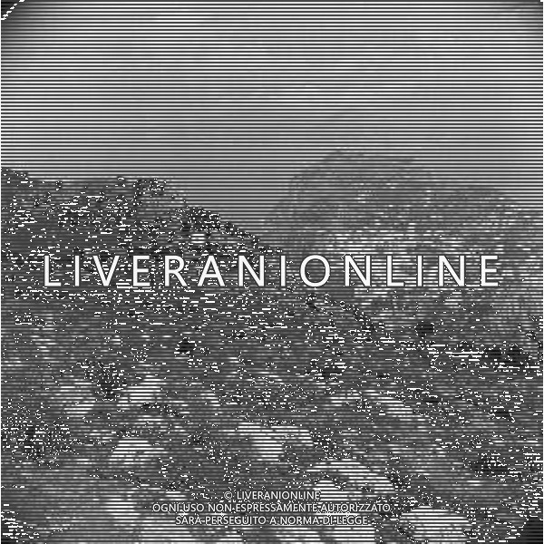 RETROSPETTIVA 1950 - GOLFO DI NAPOLI - VEDUTA DELL\'ISOLA DI CAPRI ©Archivio Giovanni Liverani/AG. ALDO LIVERANI SAS