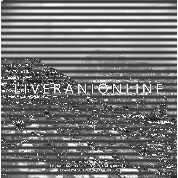 RETROSPETTIVA 1950 - GOLFO DI NAPOLI - VEDUTA DELL\'ISOLA DI CAPRI ©Archivio Giovanni Liverani/AG. ALDO LIVERANI SAS