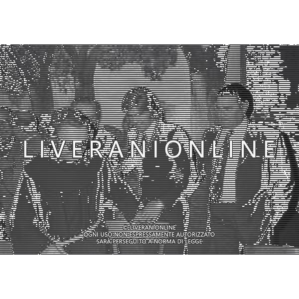 RETROSPETTIVA PADRE ELIGIO PSEUDONIMO DI PADRE ANGELO GELMINI ASSISTENTE SPIRITUALE  NELLA FOTO PADRE ELIGIO A UNA FUNZIONE NELL\'ANNO 1974 CON NEREO ROCCO GIANNI RIVERA E NINO BENVENUTI AG ALDO LIVERANI SAS
