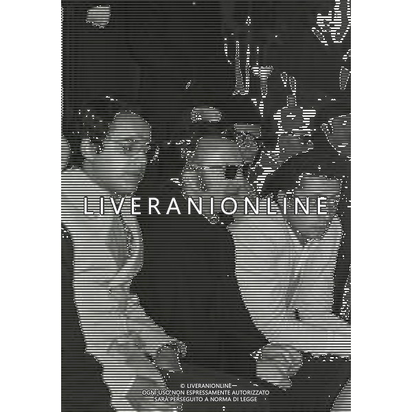 RETROSPETTIVA PADRE ELIGIO PSEUDONIMO DI PADRE ANGELO GELMINI ASSISTENTE SPIRITUALE  NELLA FOTO PADRE ELIGIO PREMIATO AD OSTUNI CON IL PREMIO “ULIVO D\'ARGENTO“ NELL\'ANNO 1975 AG ALDO LIVERANI SAS  