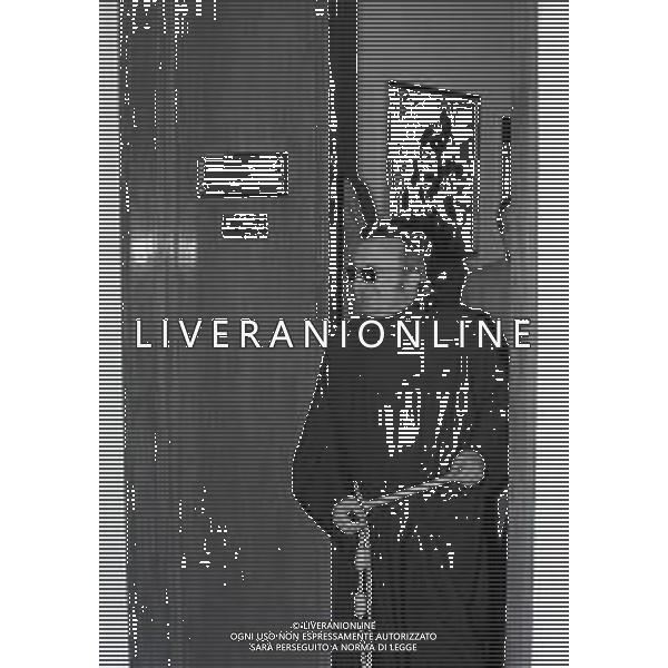 RETROSPETTIVA PADRE ELIGIO PSEUDONIMO DI PADRE ANGELO GELMINI ASSISTENTE SPIRITUALE  NELLA FOTO PADRE ELIGIO IN TRIBUNALE A MILANO PER ESSERE INTERROGATO DAL DOTT. VIOLA NELL\'ANNO 1976 AG ALDO LIVERANI SAS  