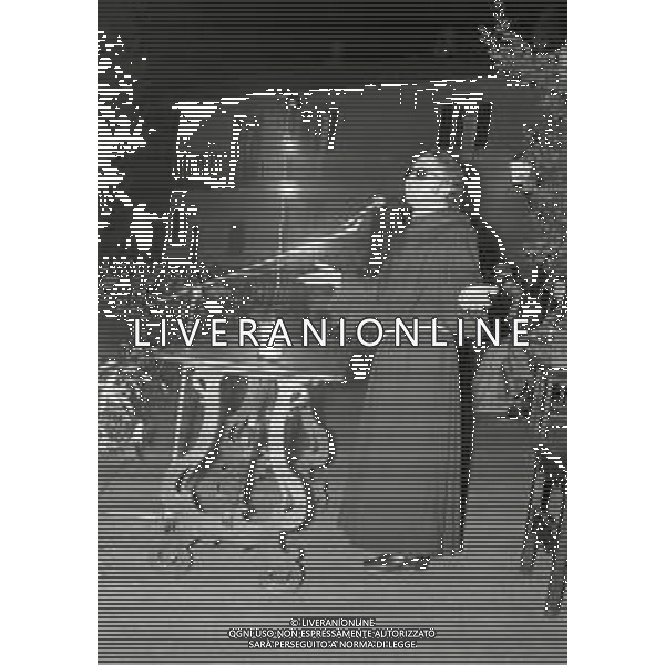 RETROSPETTIVA PADRE ELIGIO PSEUDONIMO DI PADRE ANGELO GELMINI ASSISTENTE SPIRITUALE  NELLA FOTO PADRE ELIGIO A COZZO LOMELLINA NELL\'ANNO 1975 AG ALDO LIVERANI SAS  