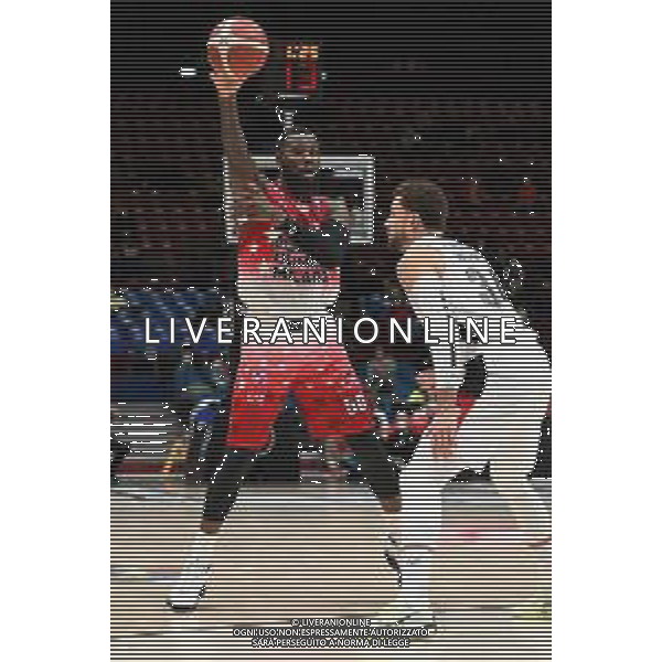 ¬© TVRG Benjamin Bentil (Milano) AX Armani Exchange Milano vs Virtus Segafredo Bologna Campionato Serie A UnipolSai - 13a giornata regular season Assago (MI) 06-01-2022 Mediolanum Forum foto Roberto Garavaglia/ag. Aldo Liverani sas/AGENZIA ALDO LIVERANI SAS