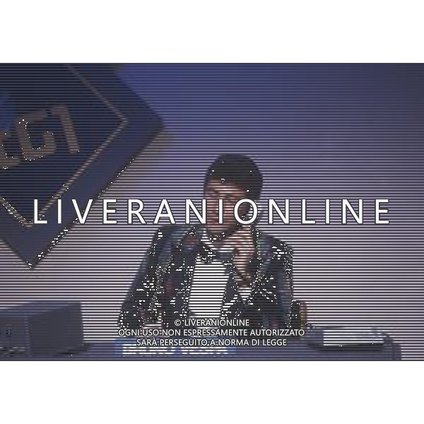 RETROSPETTIVA FABIO FAZIO CONDUTTORE TELEVISIVO - AUTORE TELEVISIVO-IMITATORE-SCRITTORE E DOPPIATORE TELEVISIVO NELLA FOTO FABIO FAZIO NELLA TRASMISSIONE TELEVISIVA“FATE IL VOSTRO GIOCO“ NELL\'ANNO 1988 AG ALDO LIVERANI SAS