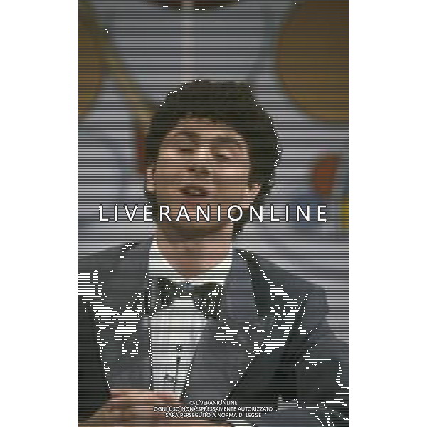 RETROSPETTIVA FABIO AGOSTINO FRANCESCO FAZIO CONDUTTORE TELEVISIVO-IMITATORE-SCRITTORE E PRODUTTORE ARTISTICO NELLA FOTO FABIO FAZIO NELL\'ANNO 1984 NELLA TRASIMISSIONE TELEVISIVA "LORETTA GOGGI IN QUIZ“ AG ALDO LIVERANI SAS