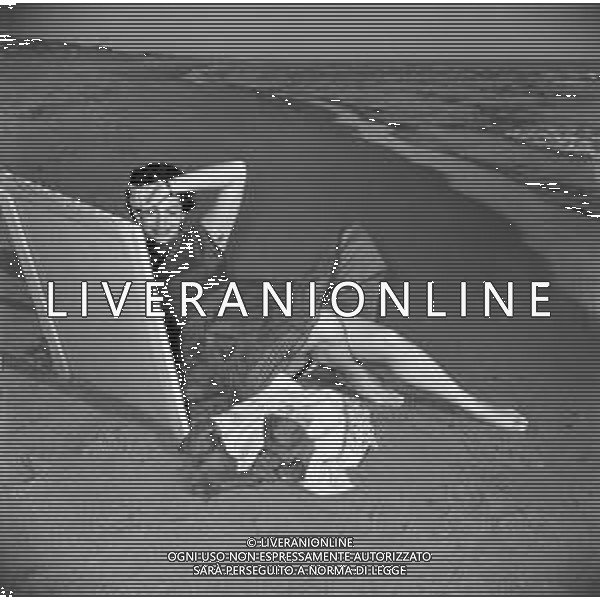 RETROSPETTIVA EVA FISCHER PITTRICE JUGOSLAVA NATURALIZZATA ITALIANA AL MARE SULLA SPIAGGIA NEGLI ANNI \'50-60 ©Archivio Giovanni Liverani/AGENZIA ALDO LIVERANI SAS