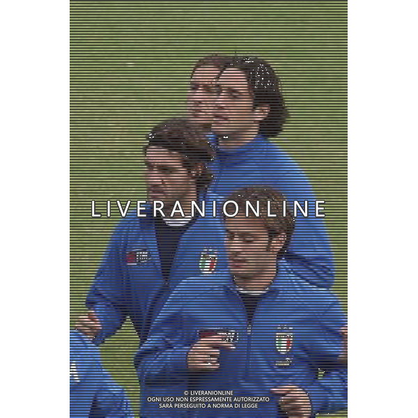 COVERCIANO 04/10/2005 RADUNO E ALLENAMENTO ITALIA NELLA FOTO: ALBERTO GILARDINO, LUCA TONI, CHRISTIAN VIERI E FRANCESCO TOTTI FOTO GIANNI NUCCI/AG. ALDO LIVERANI