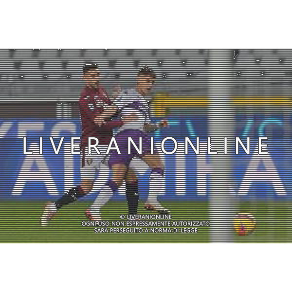Torino 09.1.2022 Stadio Olimpico Grande Torino ©Alessandro Falzone/Agenzia Aldo Liverani Torino vs Fiorentina Serie A Tim 2021/2022 Nella foto : Lucas Martinez Quarta-Antonio Sanabria ©FALZONE/AGENZIA ALDO LIVERANI SAS