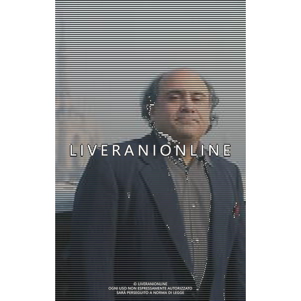 RETROSPETTIVA DANNY DE VITO ATTORE NELLA FOTO DANNY DE VITO A MILANO IN TERRAZZA MARTINI NELL\'ANNO 1989 AG ALDO LIVERANI SAS