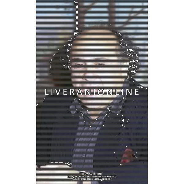 RETROSPETTIVA DANNY DE VITO ATTORE NELLA FOTO DANNY DE VITO A MILANO IN TERRAZZA MARTINI NELL\'ANNO 1989 AG ALDO LIVERANI SAS