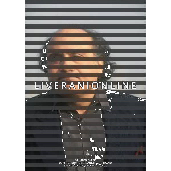 RETROSPETTIVA DANNY DE VITO ATTORE NELLA FOTO DANNY DE VITO A MILANO IN TERRAZZA MARTINI NELL\'ANNO 1989 AG ALDO LIVERANI SAS
