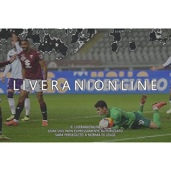 Torino 10.1.2022 Stadio Olimpico Grande Torino ©Alessandro Falzone/Agenzia Aldo Liverani Torino vs Fiorentina Serie A Tim 2021/2022 Nella foto : Luca Gemello in parata ©TVAF Falzone/AGENZIA ALDO LIVERANI SAS