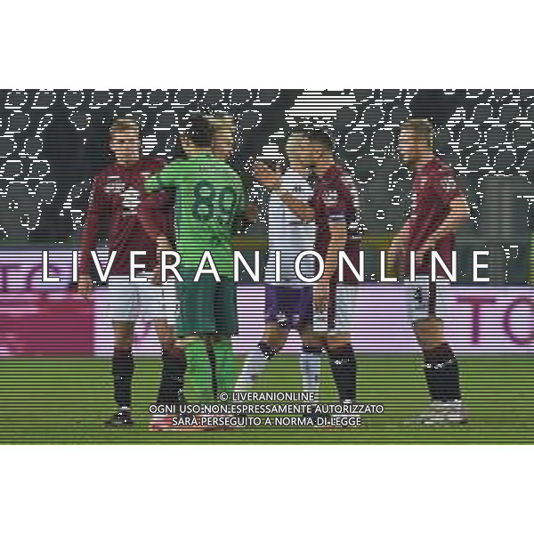 Torino 10.1.2022 Stadio Olimpico Grande Torino ©Alessandro Falzone/Agenzia Aldo Liverani Torino vs Fiorentina Serie A Tim 2021/2022 Nella foto : esultanza, Festeggiamenti di fine Partita nei confronti di Luca Gemello ©TVAF Falzone/AGENZIA ALDO LIVERANI SAS