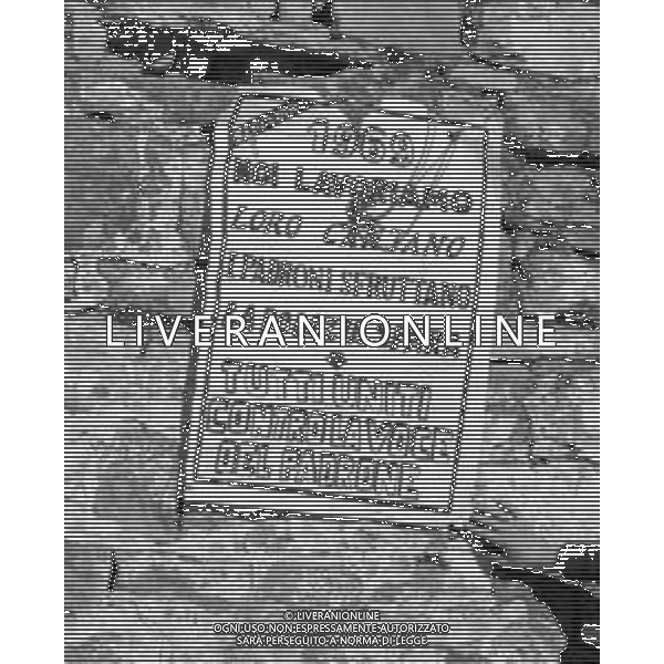 Manifestazioni di protesta a carattere sociale con sciopero della fame e contestazioni contro la 19ma Edizione del Festival di Sanremo Gennaio 1969 - RETROSPETTIVA. ©Archivio Giovanni Liverani/AGENZIA ALDO LIVERANI SAS