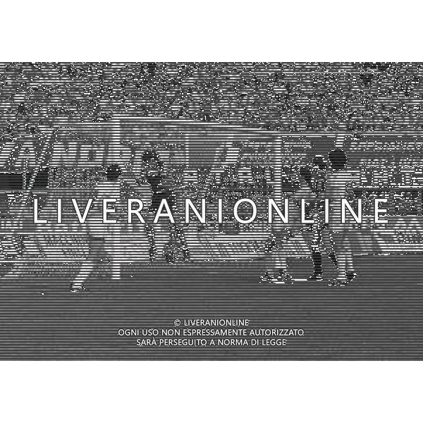 15-04-1984 BERGAMO CAMPIONATO DI CALCIO SERIE B ATALANTA -EMPOLI 1-0 NELLA FOTO PARATA MICHELE PINTAURO AG ALDO LIVERANI SAS