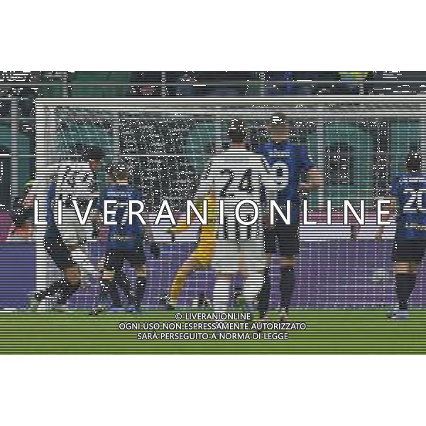 Milano 12.01.2022 Stadio Giuseppe Meazza ©Alessandro Falzone/Agenzia Aldo Liverani Inter vs Juventus Supercoppa Frecciarossa Nella foto : GOL DI MCKENNIE WESTON ©FALZONE/AGENZIA ALDO LIVERANI SAS