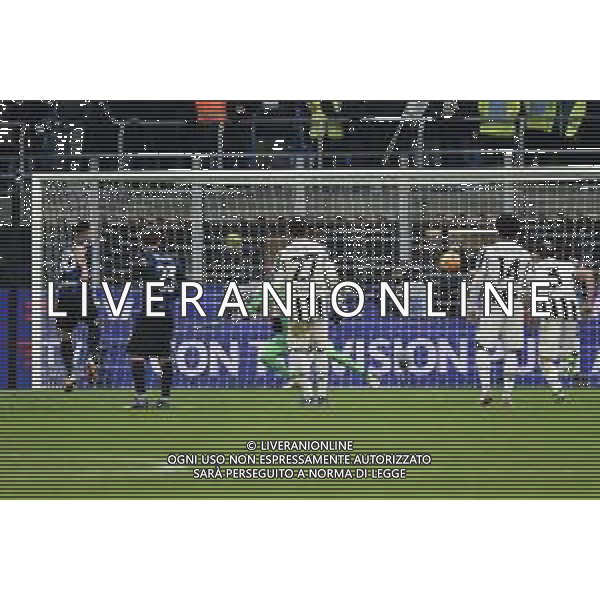 Lautaro Martinez (Inter) segna il gol dell\'1 a 1 su rigore Inter vs Juventus Finale Supercoppa Frecciarossa Milano 12-01-2022 Stadio Giuseppe Meazza - San Siro foto Roberto Garavaglia/ag. Aldo Liverani sas /AGENZIA ALDO LIVERANI SAS