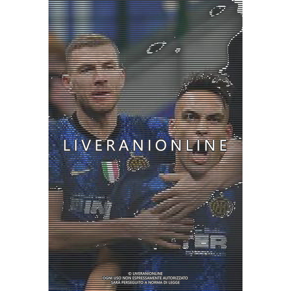 Milano 12.01.2022 Stadio Giuseppe Meazza ©Alessandro Falzone/Agenzia Aldo Liverani Inter vs Juventus Supercoppa Frecciarossa Nella foto : ESULTANZA GOL DI LAUTARO MARTINEZ CON EDIN DZEKO ©falzone/AGENZIA ALDO LIVERANI SAS