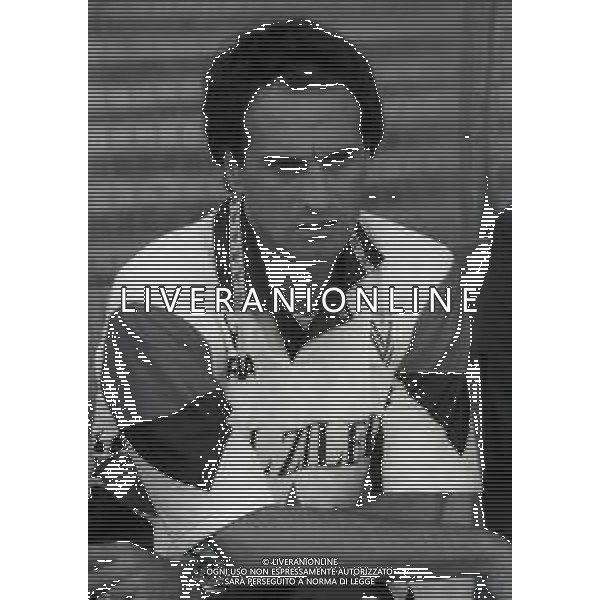 RETROSPETTIVA FRANCESCO GUIDOLIN ALLENATORE NELLA FOTO FRANCESCO GUIDOLIN ALLENATORE VICENZA CALCIO NELL\'ANNO 1994-1995 AG ALDO LIVERANI SAS