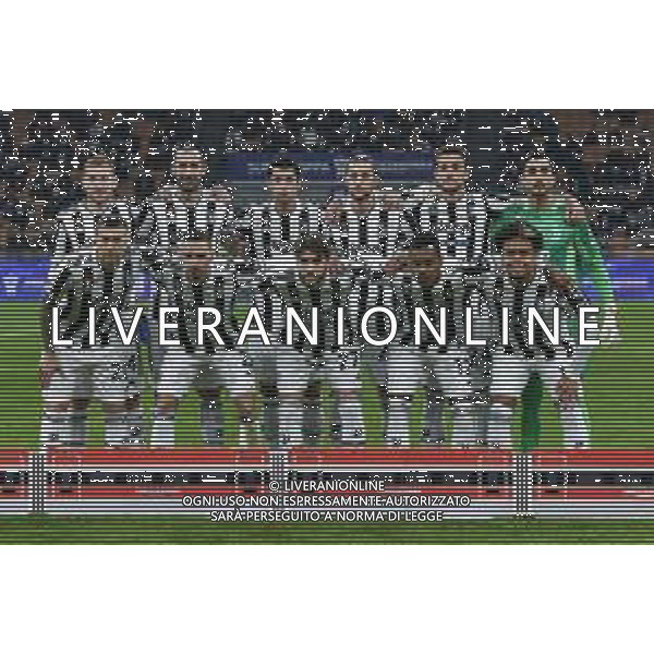 Milano 12.01.2022 Stadio Giuseppe Meazza ©Alessandro Falzone/Agenzia Aldo Liverani Inter vs Juventus Supercoppa Frecciarossa Nella foto : Formazione Juventus: In piedi: Dejan Kulusevski-Giorgio Chiellini-Alvaro Morata-Adrien Rabiot-Daniele Rugani-Mattia Perin Accosciati: Federico Bernardeschi-Mattia De Sciglio-Manuel Locatelli-Alex Sandro-Weston McKennie