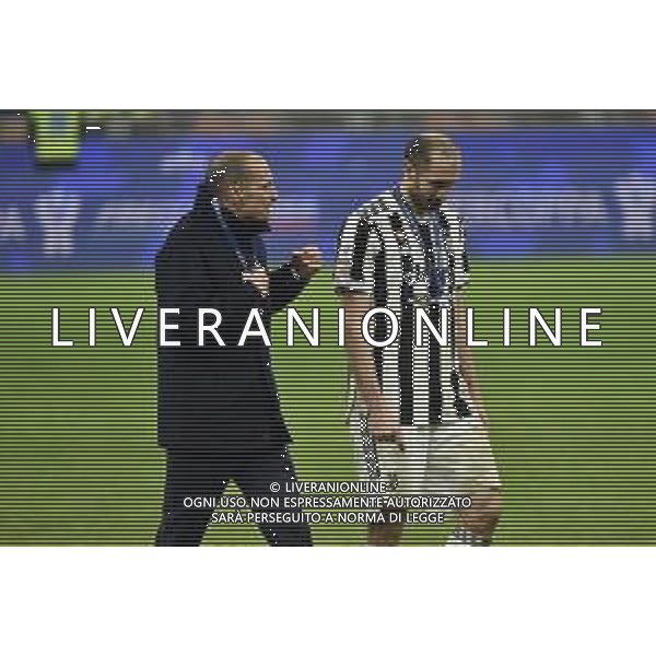 Massimiliano Allegri allenatore Juventus SX e Giorgio Chiellini (Juventus) DX a fine gara dopo la premiazione Inter vs Juventus Finale Supercoppa Frecciarossa Milano 12-01-2022 Stadio Giuseppe Meazza - San Siro foto Roberto Garavaglia/ag. Aldo Liverani sas /AGENZIA ALDO LIVERANI SAS