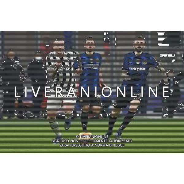 Milano 12.01.2022 Stadio Giuseppe Meazza ©Alessandro Falzone/Agenzia Aldo Liverani Inter vs Juventus Supercoppa Frecciarossa Nella foto : Federico Bernardeschi-Marcelo Brozovic