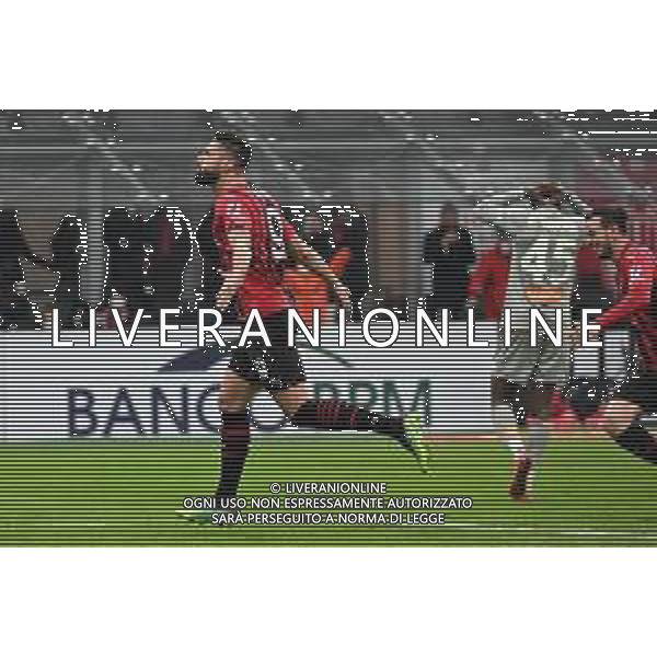 Olivier Giroud (Milan) esulta dopo il gol dell\'1 a 1 Milan vs Genoa Coppa Italia Frecciarossa - ottavi di finale Milano 13-01-2022 Stadio Giuseppe Meazza - San Siro foto Roberto Garavaglia/ag. Aldo Liverani sas /AGENZIA ALDO LIVERANI SAS