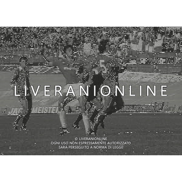 27-09-1981 VARESE CAMPIONATO DI CALCIO SERIE B VARESE-REGGIANA 1-1 NELLA FOTO BRUNO LIMIDO E PIETRO BENCINI AG ALDO LIVERANI SAS