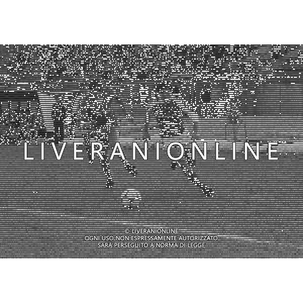14-11-1982 VARESE CAMPIONATO DI CALCIO SERIE B VARESE -MONZA 1-1 NELLA FOTO FRANCO TURCHETTA E LUCIANO CASTIONI AG ALDO LIVERANI SAS