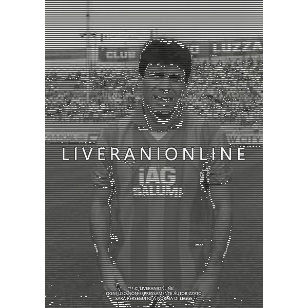 28-09-1986 CREMONA CAMPIONATO DI CALCIO SERIE B CREMONESE-TARANTO 1-0 NELLA FOTO FELICE GARZILLI AG ALDO LIVERANI SAS