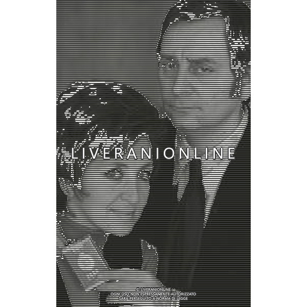 RETROSPETTIVA ANTONELLA STENI ATTRICE NELLA FOTO ANTONELLA STENI A ROMA NELL\'ANNO 1970 CON ENRICO SIMONETTI AG ALDO LIVERANI SAS