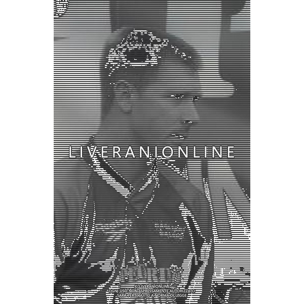 RETROSPETTIVA ERIK TYNKLER CALCIATORE NELLA FOTO ERIK TYNKLER CON LA MAGLIA DEL CAGLIARI CALCIO NELL\'ANNO 1996-1997 AG ALDO LIVERANI SAS